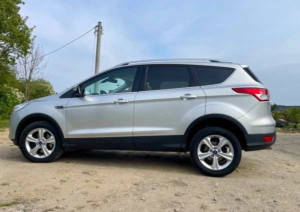 Ford Kuga cena 46700 przebieg: 164000, rok produkcji 2015 z Mikołów małe 254